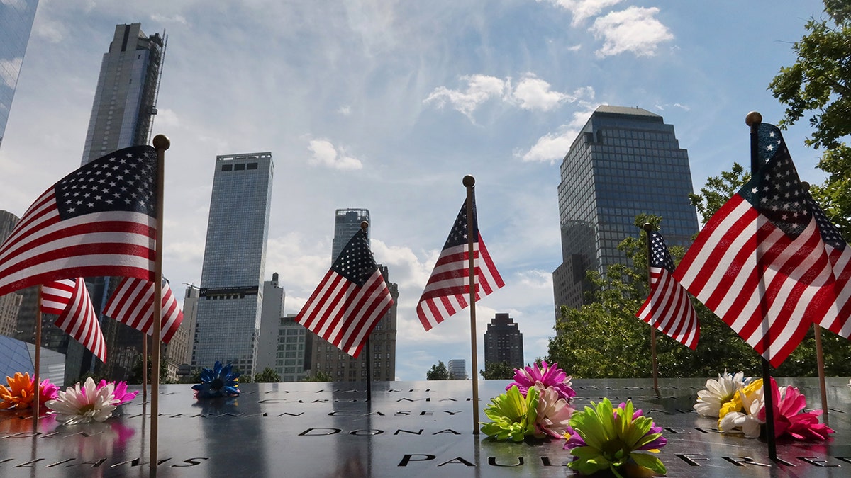 9/11 MEMORIAL 