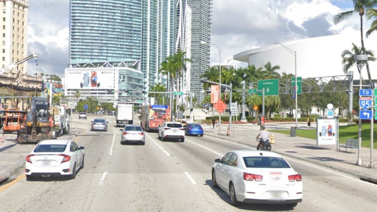 Biscayne Boulevard bus stop