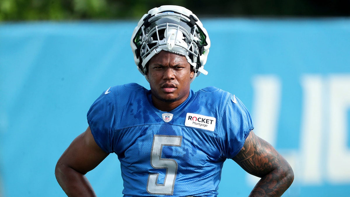 Lions' David Montgomery, Girlfriend Hit With Lawsuit After Alleged ...