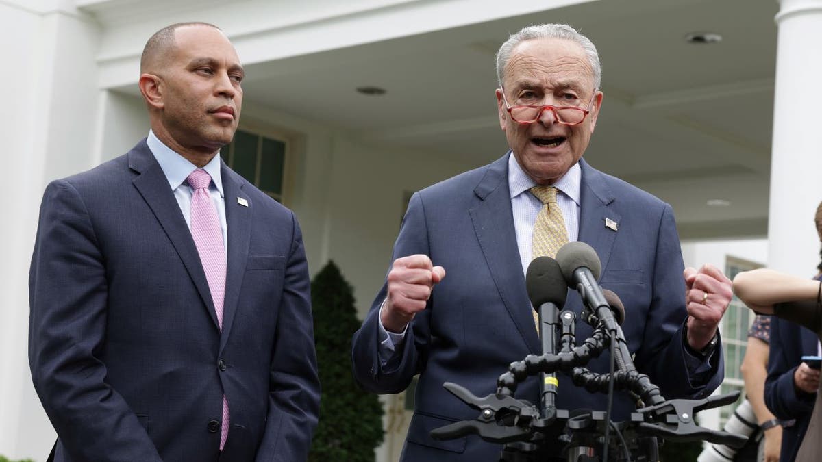 Jeffries And The Democrats Are Sitting Pretty Amid House GOP Speaker ...