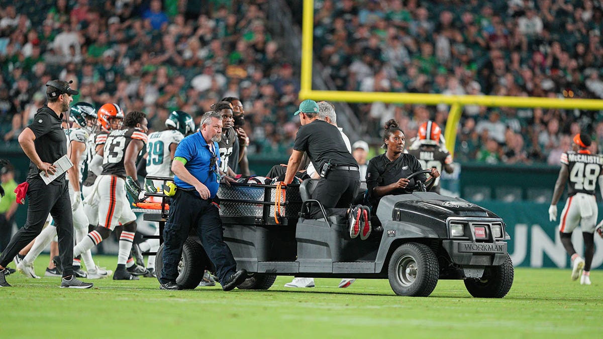 Eagles' Tyrie Cleveland, Moro Ojomo Carted Off The Field With Neck ...