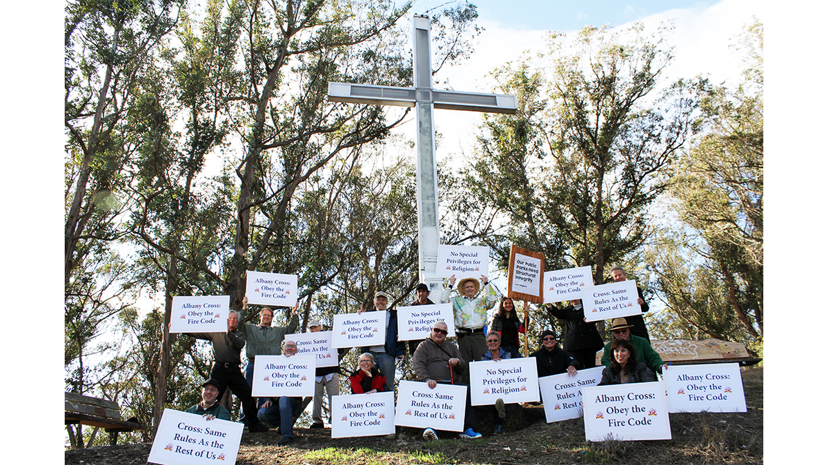 Albany cross protest