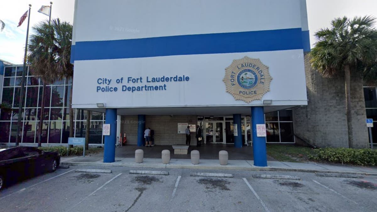 Fort Lauderdale Police Department exteriors