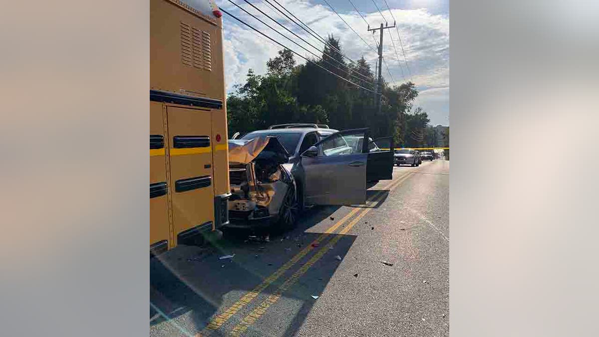 SUV crashed into bus