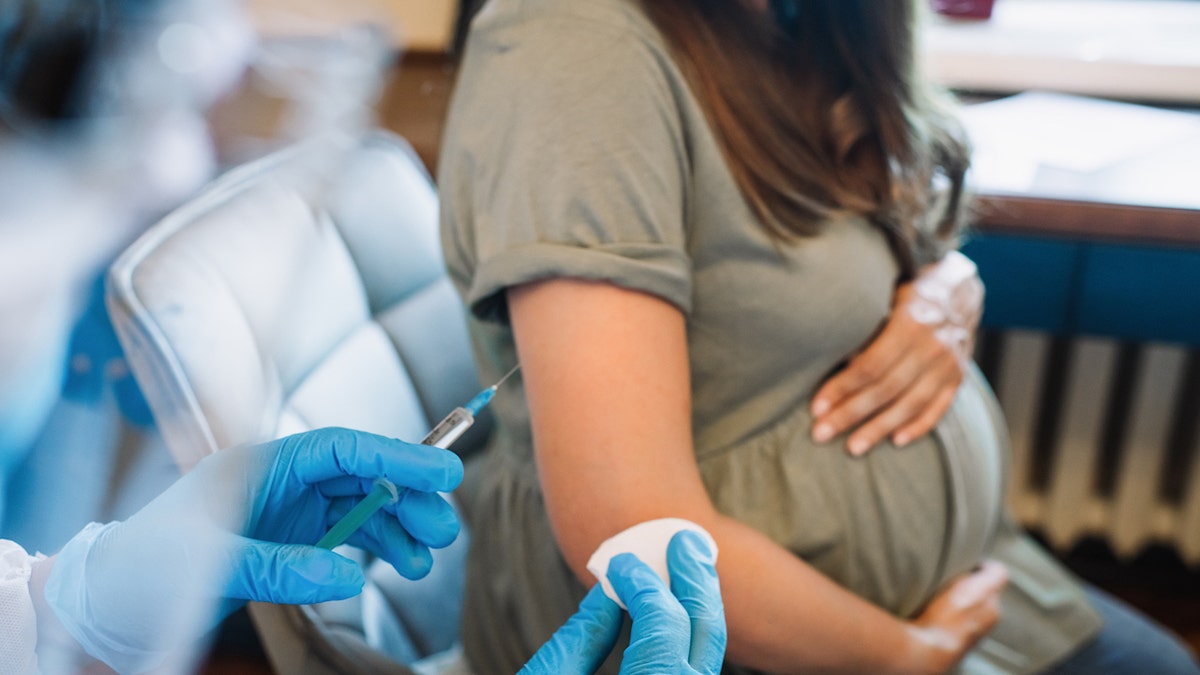 Pregnant woman vaccine