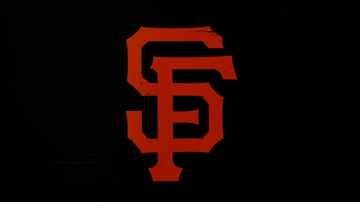 SF Giants logo