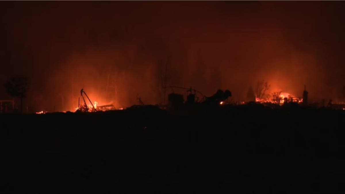 Wideshot of Gray Fire burning