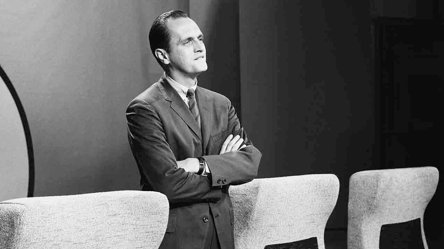 Bob Newhart, Legendary Comedian and Sitcom Star, Dies at 94