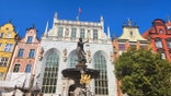 City of Gdańsk, buildings and statue