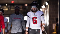 Bucs officially name Tom Brady successor: 'Time to Bake'