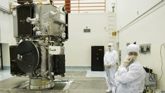 Pesawat ruang angkasa NASA melakukan penerbangan pertama ke Bumi setelah perjalanan 17 tahun