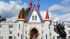 Box cutter strikes kid's head at Pennsylvania amusement park after falling from roller coaster