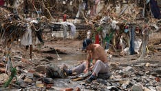 Flooding in China worsens, prompting thousands to evacuate