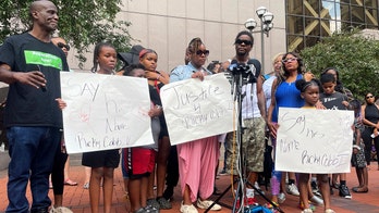 Relatives of Black man who was killed during traffic stop ask Minnesota governor to fire 3 troopers