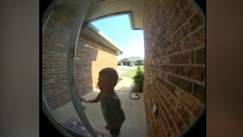 Video shows 5-year-old boy ringing doorbell, seeking help after let off at wrong bus stop in 105-degree heat
