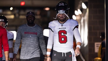 Bucs officially name Tom Brady successor: 'Time to Bake'