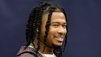 Texans' John Metchie III says his faith helped him get back on field after leukemia battle