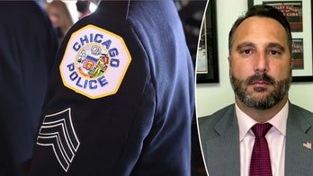 Chicago alderman outraged over new law allowing migrants to become police officers: 'A political move'
