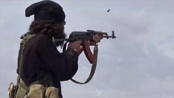 Islamic State gunmen suspected of ambushing Syrian bus carrying soldiers on desert road, killing 20