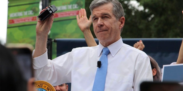 Roy Cooper