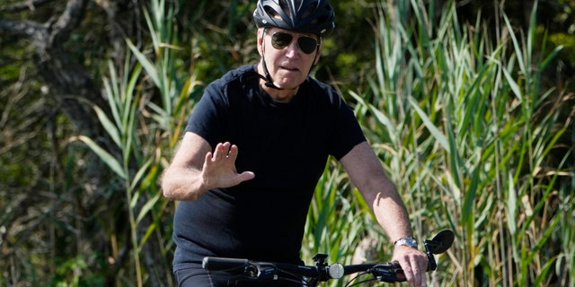 Biden rides bike