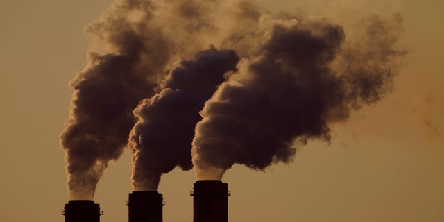 Smoke stacks