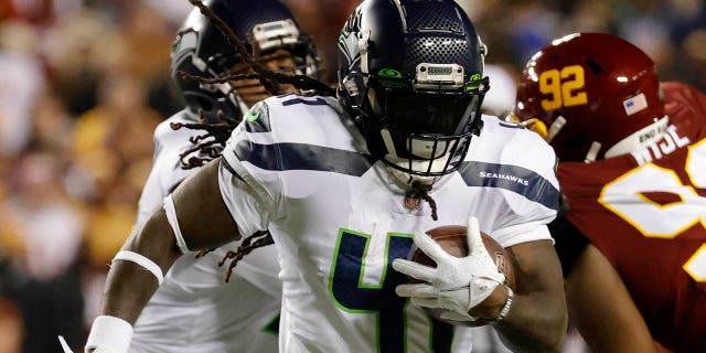 Alex Collins vs WFT