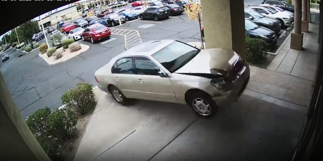 Car approaches Arizona salon before crash