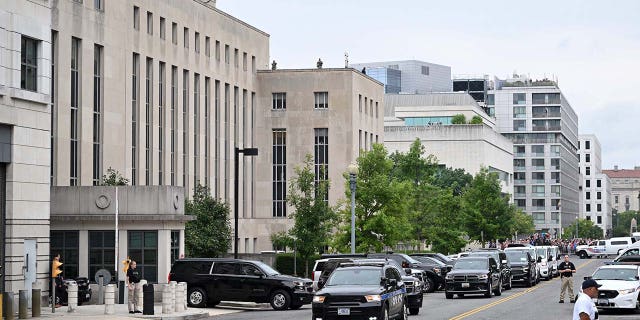 Donald Trump departs federal court