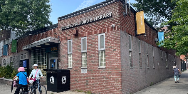 McKinley Park Branch library, Brooklyn