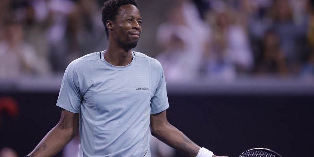 Gael Monfils celebrates a point