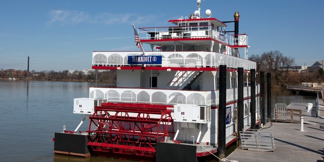 Harriott II riverboat docked in Alabama