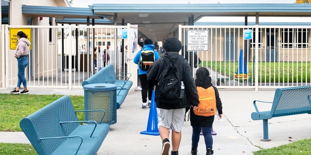 Students at California elementary school