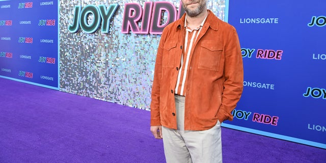 Seth Rogen poses on the red carpet