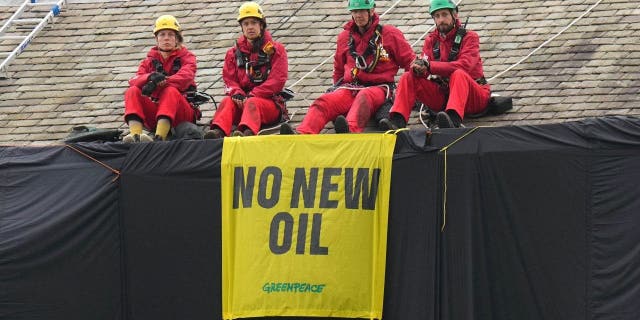 Greenpeace Sunak house no new oil