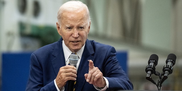 Biden pointing