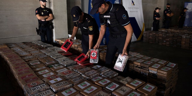 Spanish National Police and Customs officers