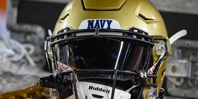 A picture of a Navy Midshipmen helmet