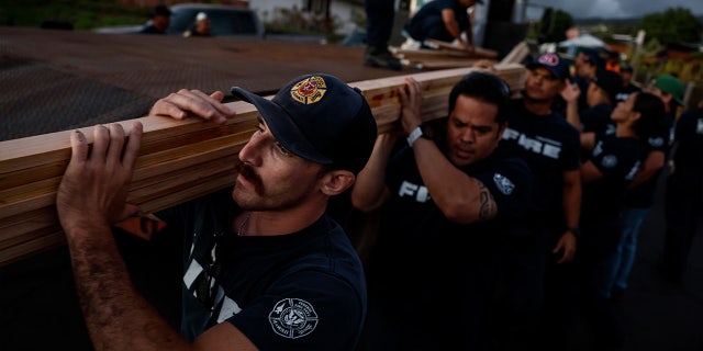Hawaii federal firefighters