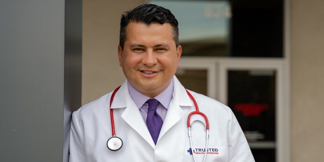 Dr. Harvey Castro