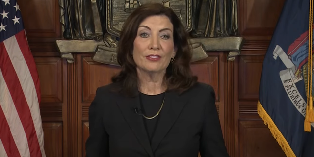 Migrant crisis address from New York Gov. Hochul