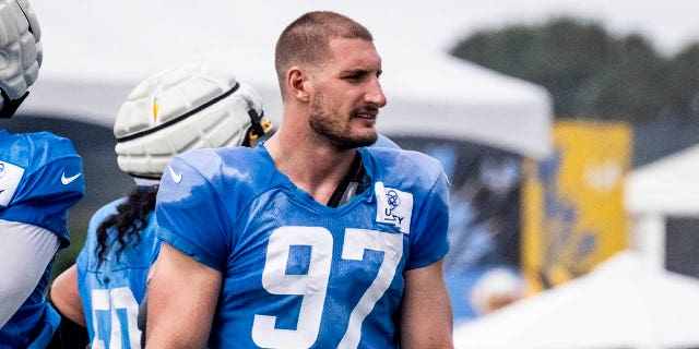 Joey Bosa at training camp