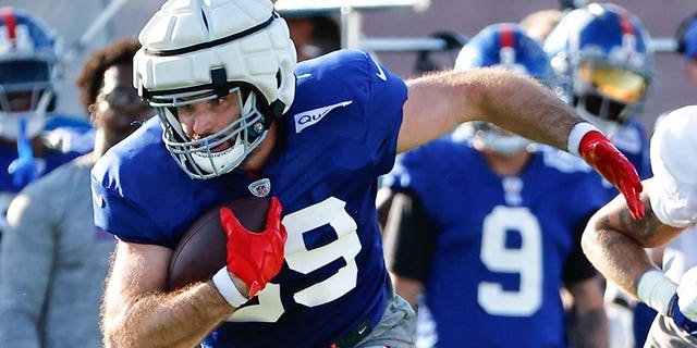 Tommy Sweeney at Giants training camp