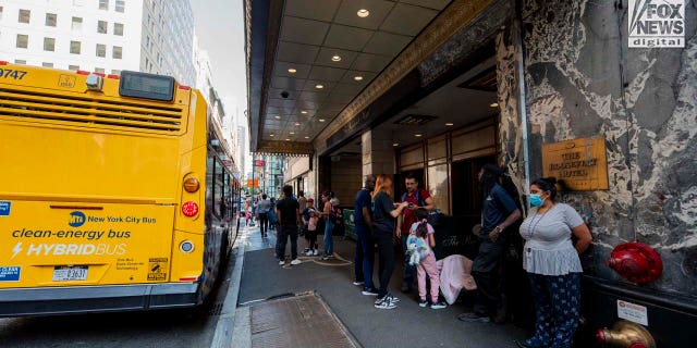 Migrants arriving at Roosevelt Hotel in New York City