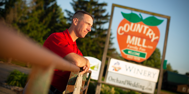 Steve Tennes at Country Mill Farms