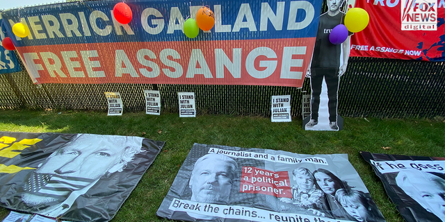 Julian Assange vigil near Merrick Garland's home