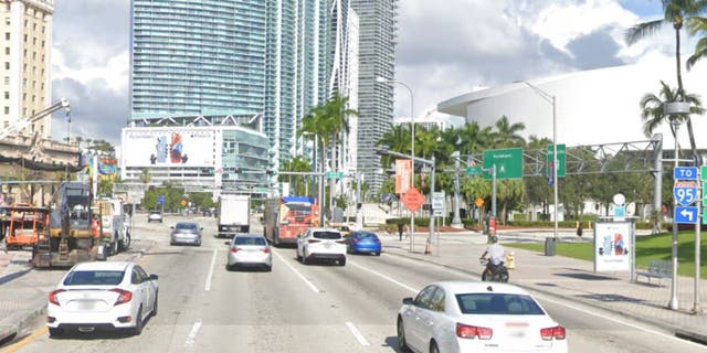 Biscayne Boulevard bus stop