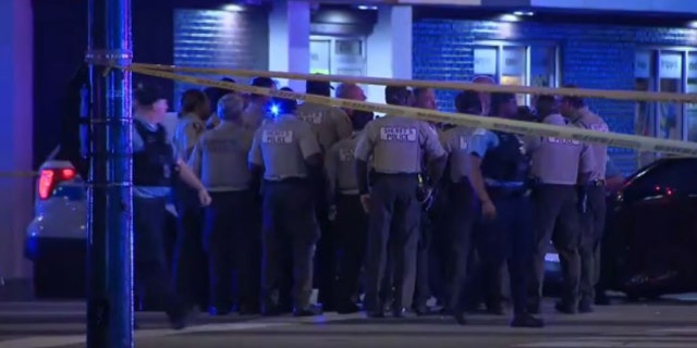 officers at scene of shooting