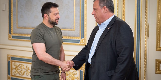 Volodymyr Zelenskyy meets Chris Christie
