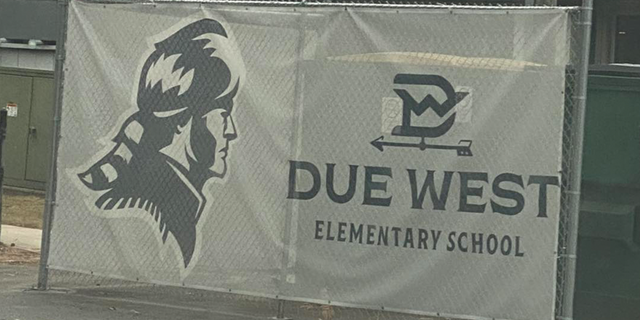 Due West Elementary School logo